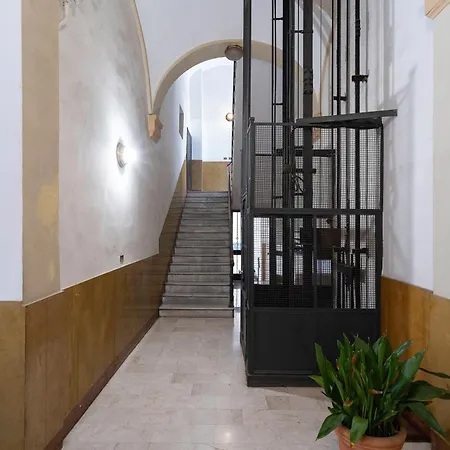 Lussuoso Nel Cuore Del Centro Storico *