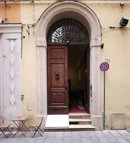 Lussuoso Nel Cuore Del Centro Storico Apartment